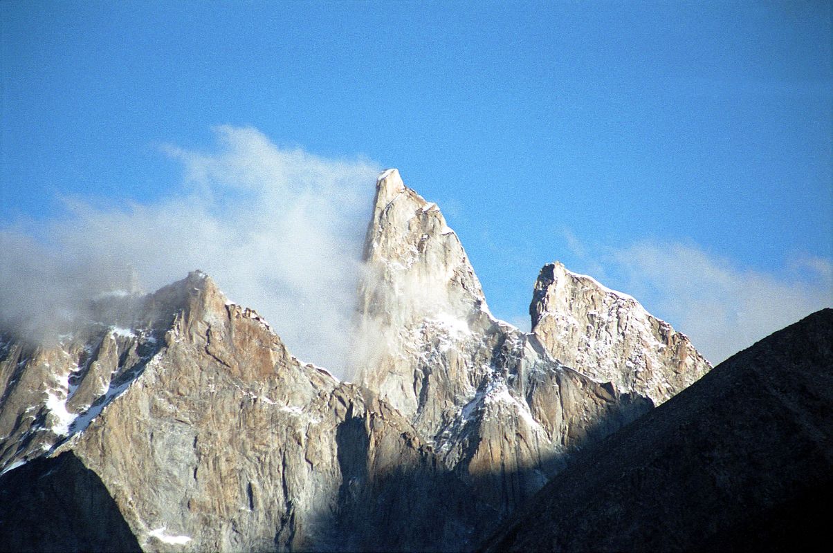 22 Lobsang Spire Close Up From Goro II